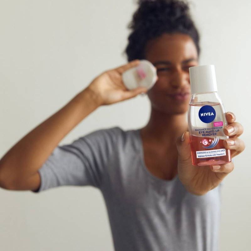 محلول پاک کننده آرایش چشم دو فاز نیوآ محلول پاککننده آرایش چشم دو فاز نیوآ