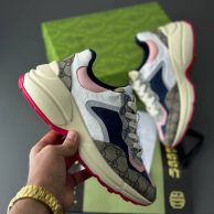 کتونی زنانه گوچی