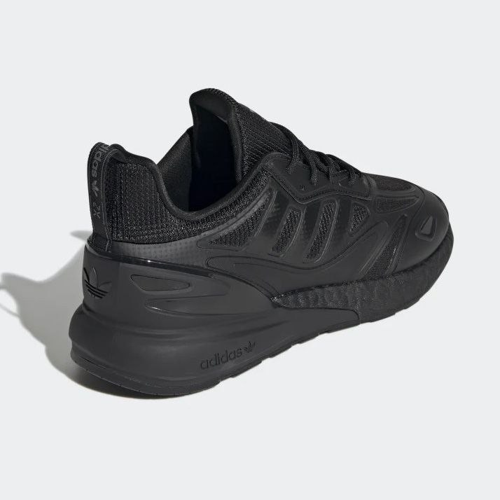 کتونی زنانه آدیداس زد ایکس 2k بوست کتونی زنانه آدیداس زد ایکس 2k بوست