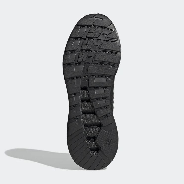 کتونی زنانه آدیداس زد ایکس 2k بوست کتونی زنانه آدیداس زد ایکس 2k بوست