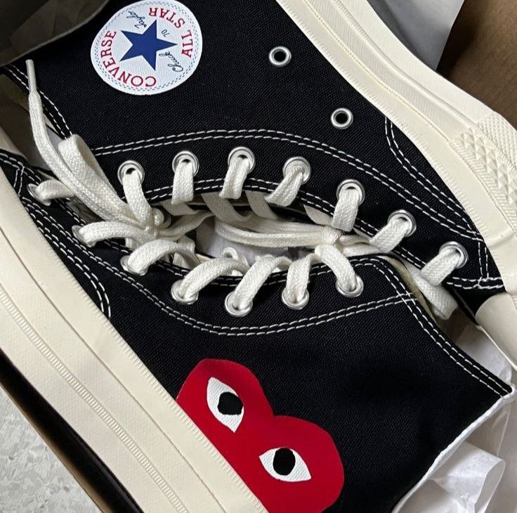 کتونی کانورس آل استار ساقدار مدل پلی زنانه کتونی کانورس آل استار ساقدار مدل پلی زنانه