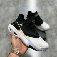 کفش اسپرت نایک Nike Max Aura 4