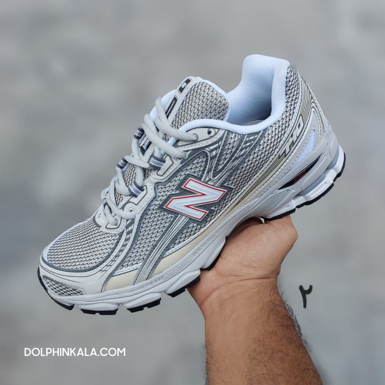 کتونی نیوبالانس 740 کتونی نیوبالانس 740