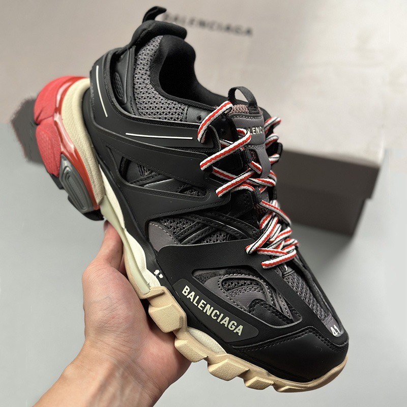 کتونی مردانه بالنسیاگا ترک Balenciaga track کتونی مردانه بالنسیاگا ترک Balenciaga track