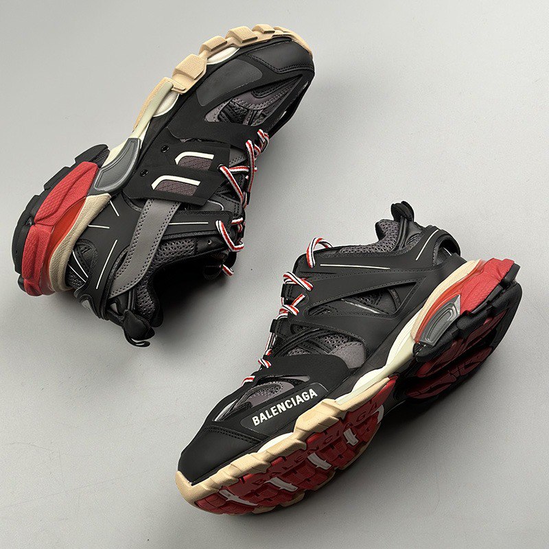 کتونی مردانه بالنسیاگا ترک Balenciaga track کتونی مردانه بالنسیاگا ترک Balenciaga track