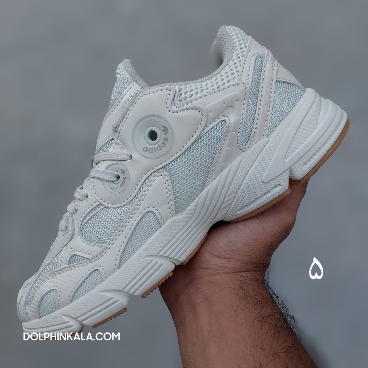 کتونی زنانه آدیداس آستیر کتونی زنانه آدیداس آستیر