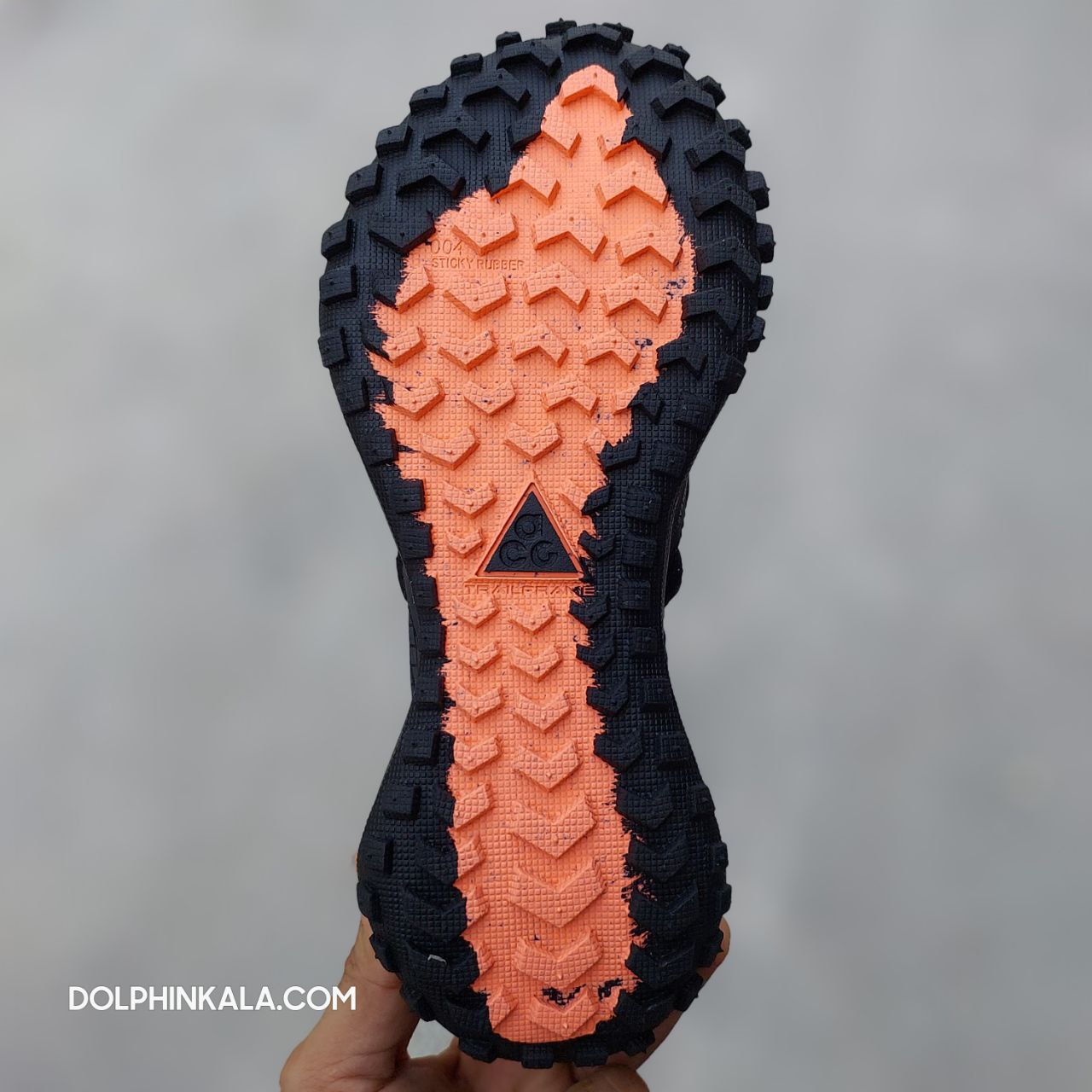 کتونی نایک ای سی جی ماونتین فلای زنانه کتونی نایک ای سی جی ماونتین فلای زنانه