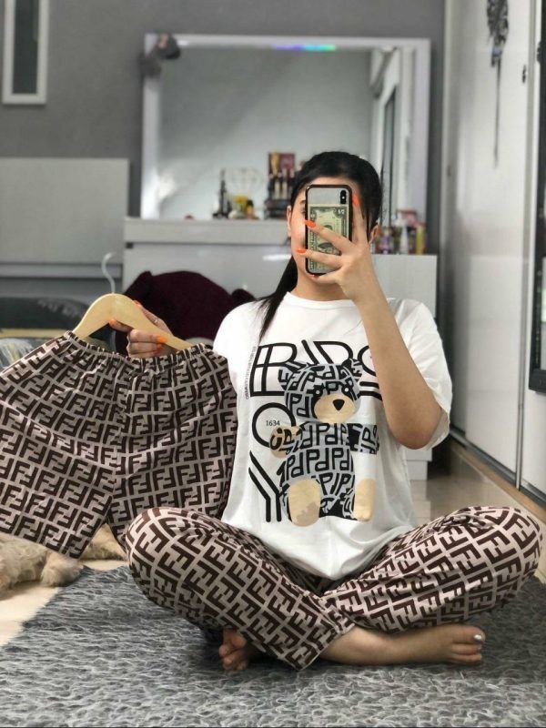 سه تیکه شیک زنانه سه تیکه شیک زنانه