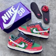 کتونی نایک اس بی دانک دوکاتی