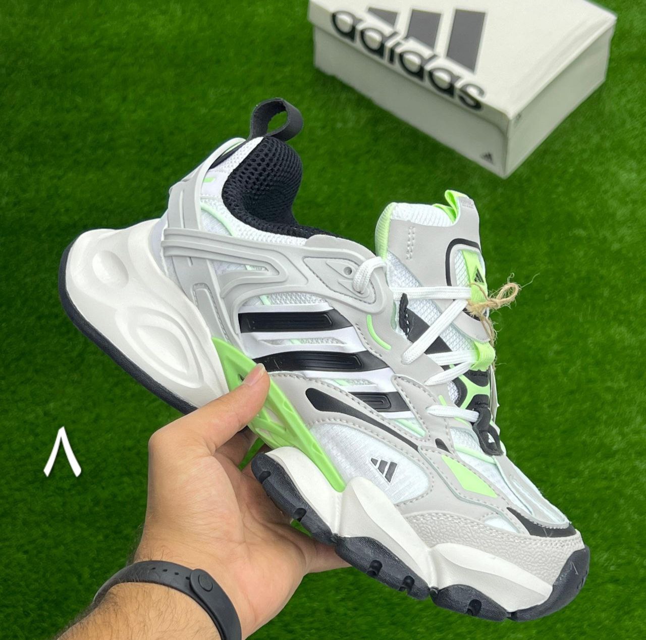 آدیداس ونتو اکس ال جی دیلاکس آدیداس ونتو اکس ال جی دیلاکس