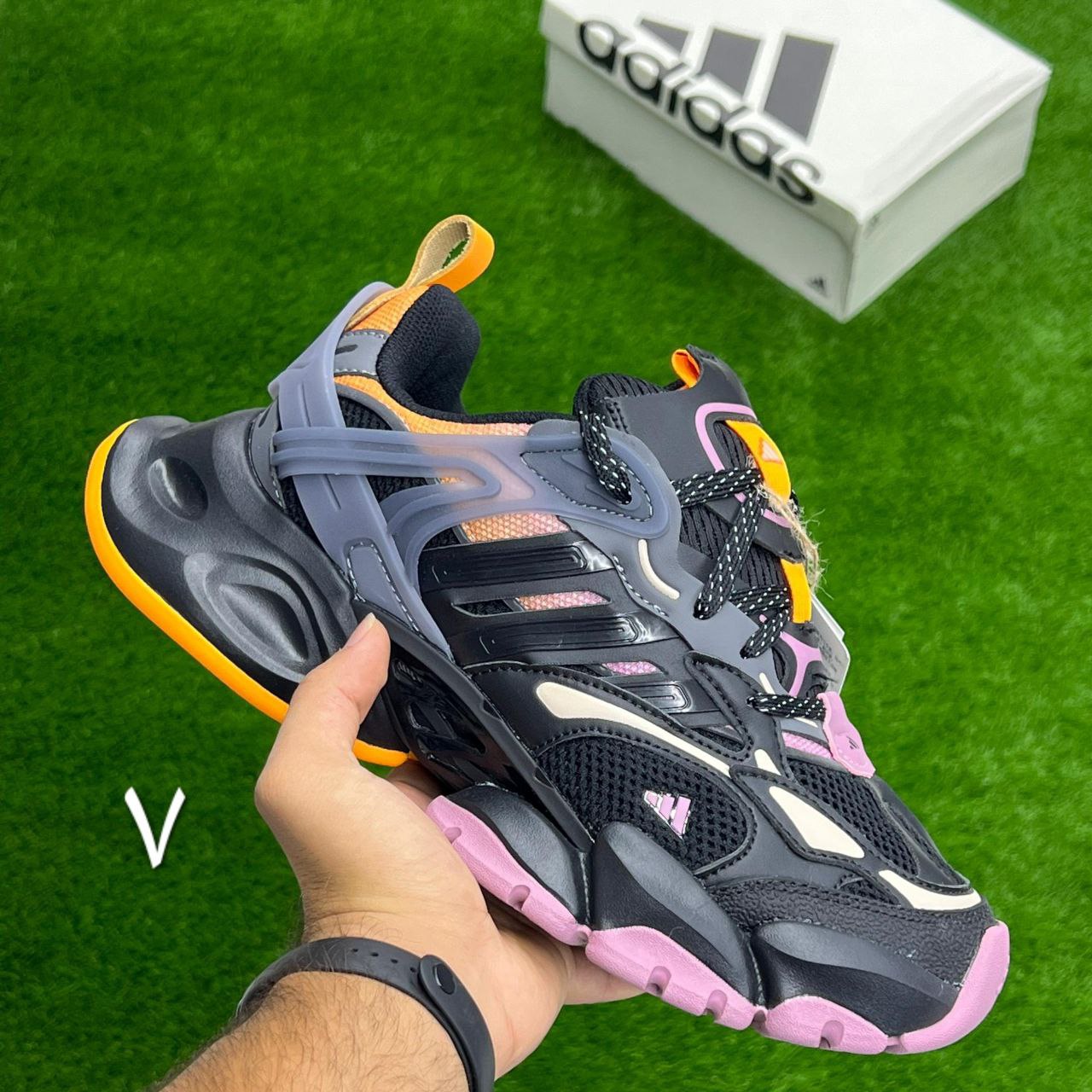 آدیداس ونتو اکس ال جی دیلاکس آدیداس ونتو اکس ال جی دیلاکس