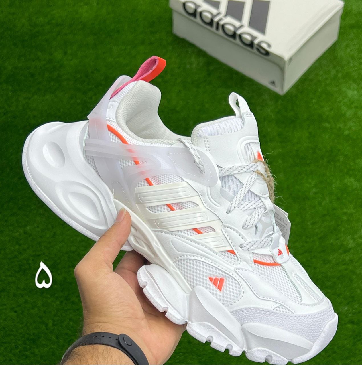 آدیداس ونتو اکس ال جی دیلاکس آدیداس ونتو اکس ال جی دیلاکس