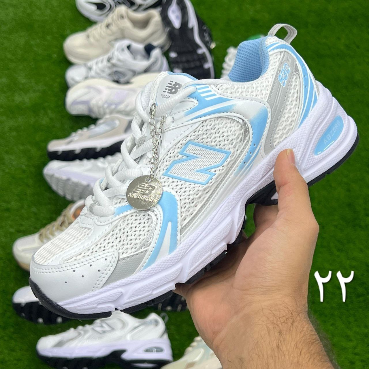 کتونی زنانه نیوبالانس 530 اورجینال کتونی نیوبالانس 530 اورجینال زنانه