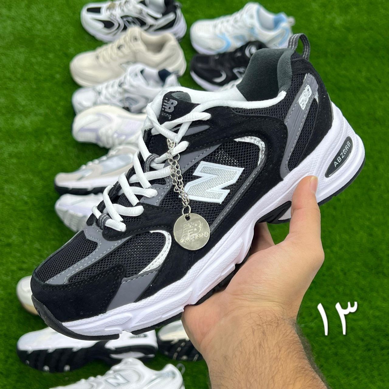 کتونی نیوبالانس 530 مردانه کتونی نیوبالانس 530 مردانه