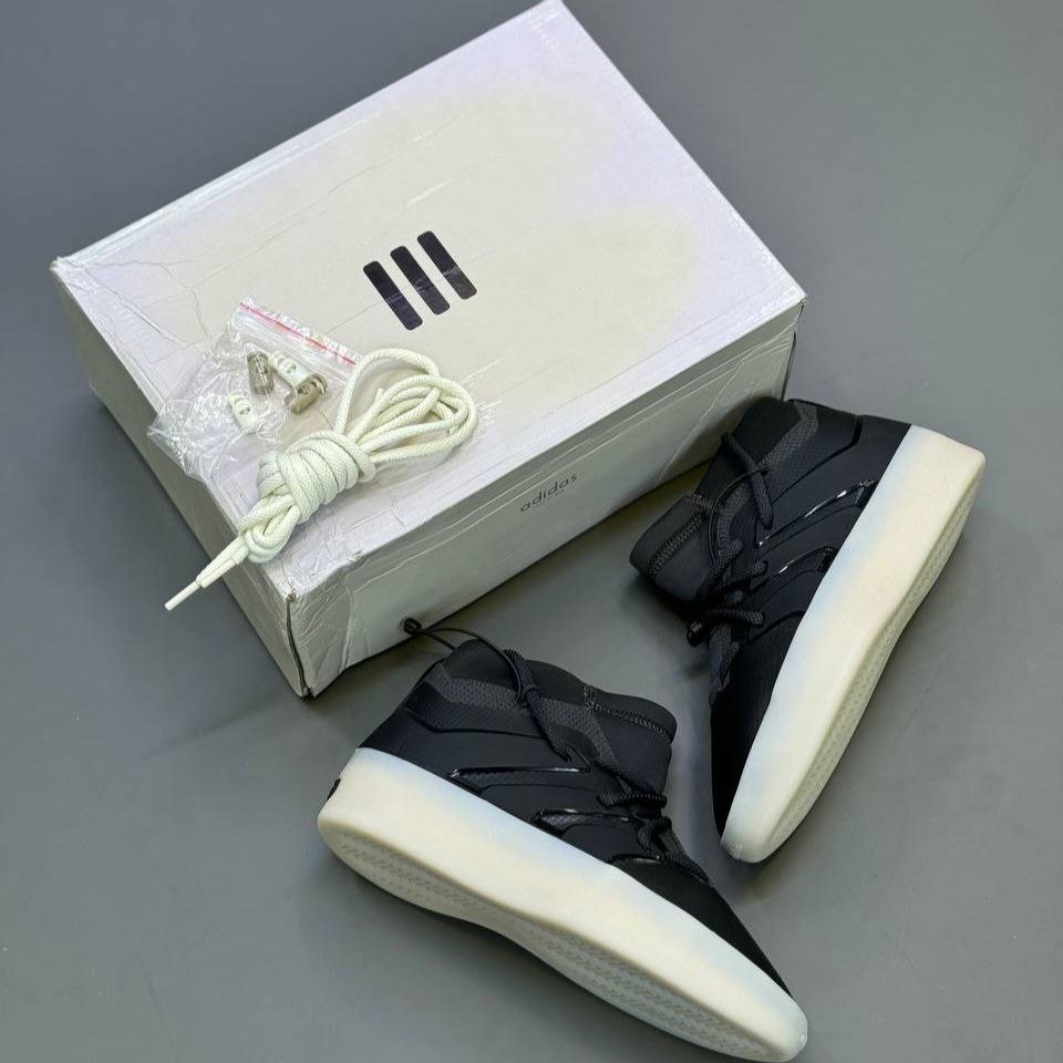 کتونی آدیداس فیر آف گاد کتونی آدیداس فیر آف گاد