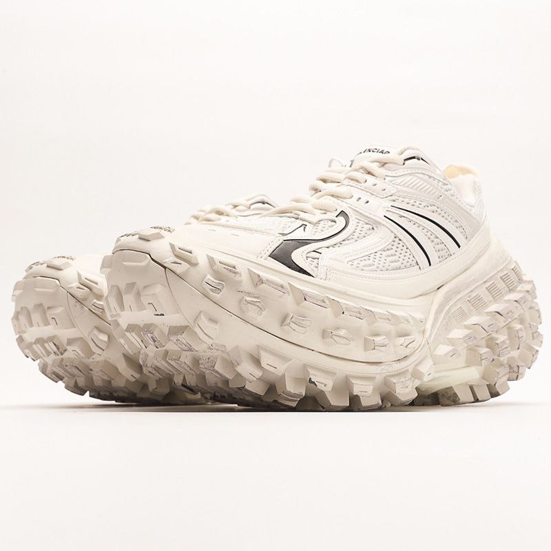 کتونی زنانه بالنسیاگا دیفندر بانسر کتونی زنانه بالنسیاگا دیفندر بانسر