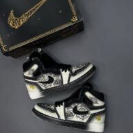 کتونی زنانه نایک ایر جردن وان ساقدار فامیلیا