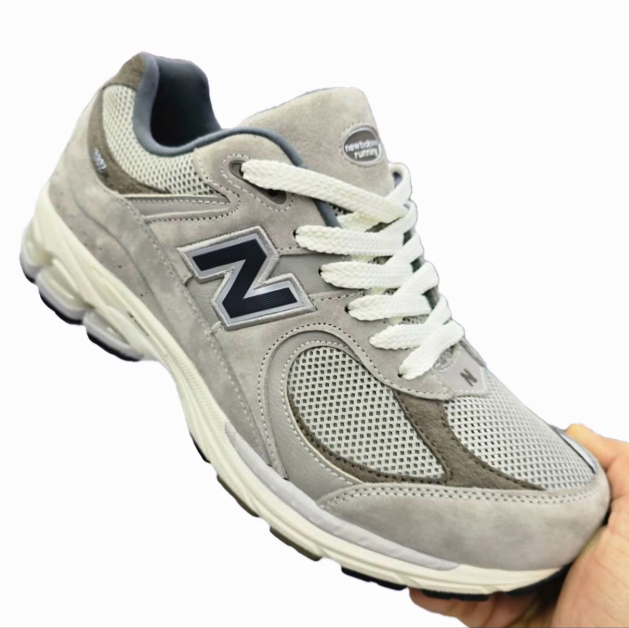 کتونی نیوبالانس 2002 مردانه کتونی نیوبالانس 2002 مردانه