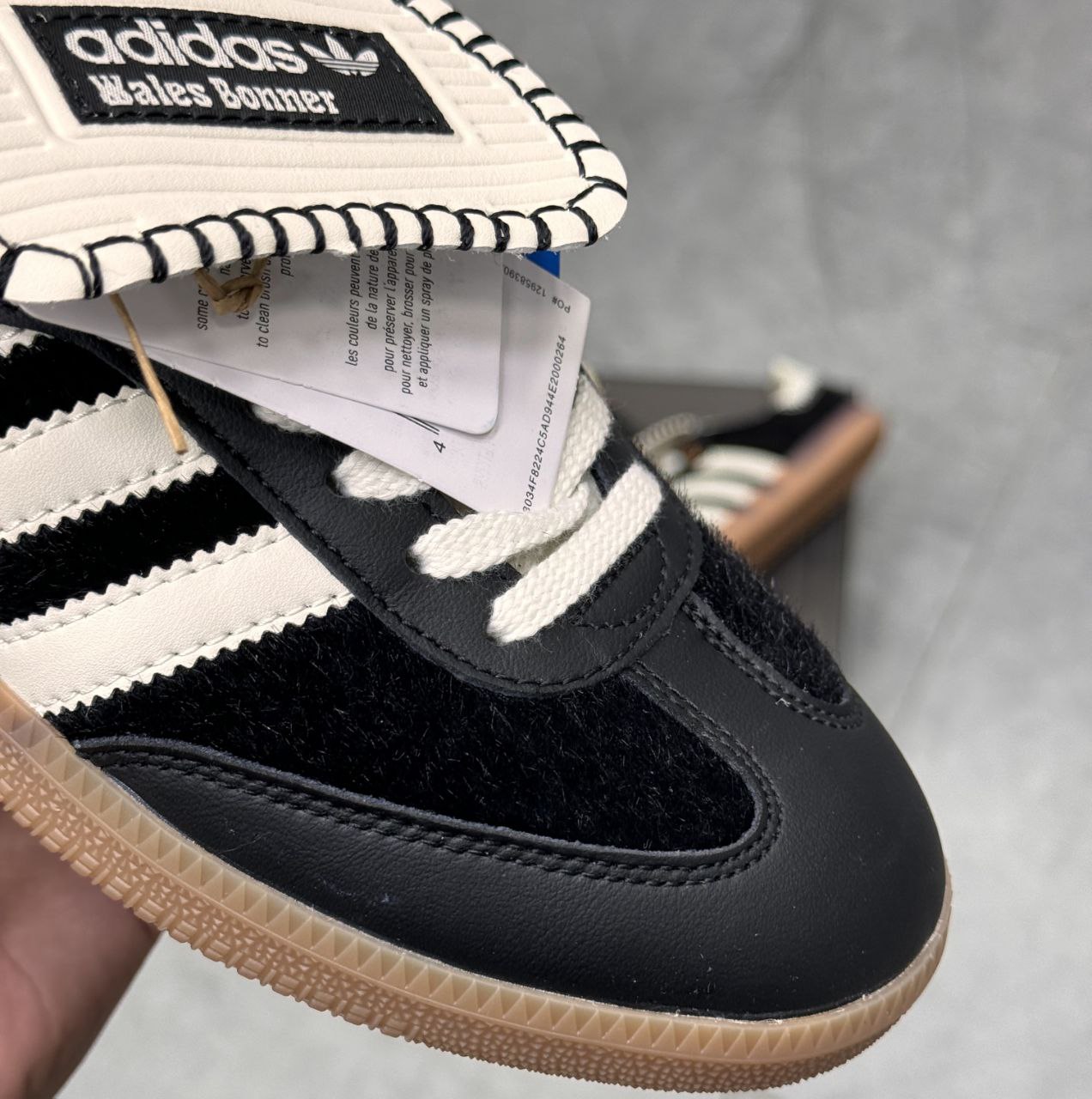 کتونی سامبا ولز بانر مشکی زنانه کتونی سامبا ولز بانر مشکی زنانه