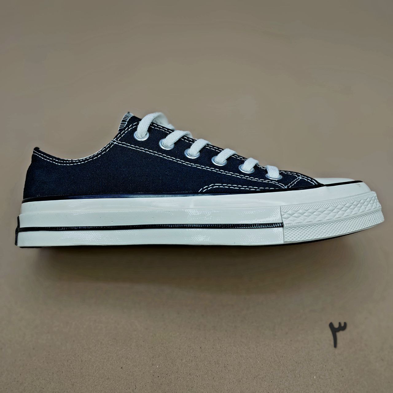 کفش اسپرت کانورس آل استار ۱۹۷۰ بدون ساق مردانه کفش اسپرت کانورس آل استار ۱۹۷۰ بدون ساق مردانه