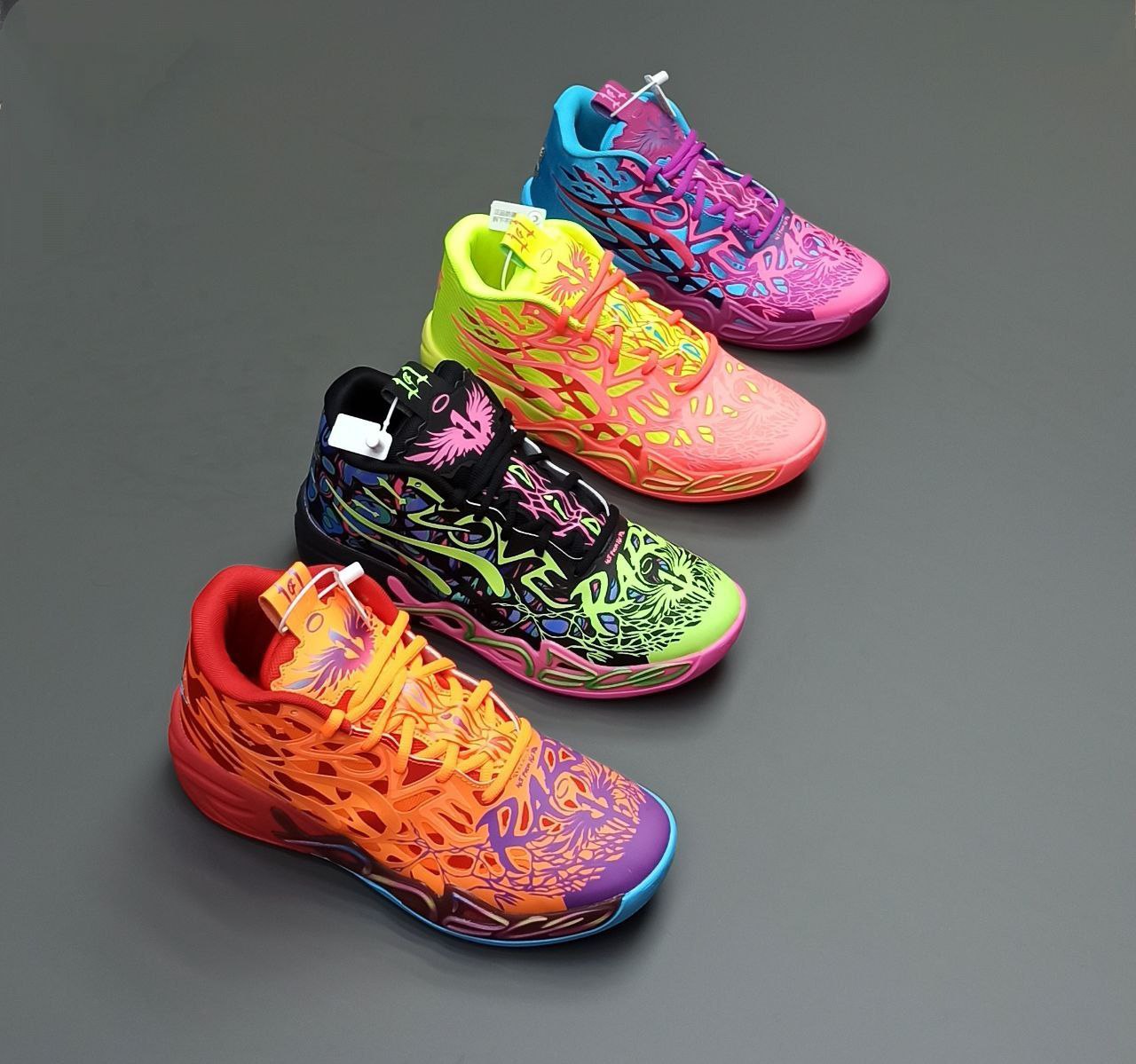 کتونی پوما بسکتبالی زنانه کتونی پوما بسکتبالی زنانه