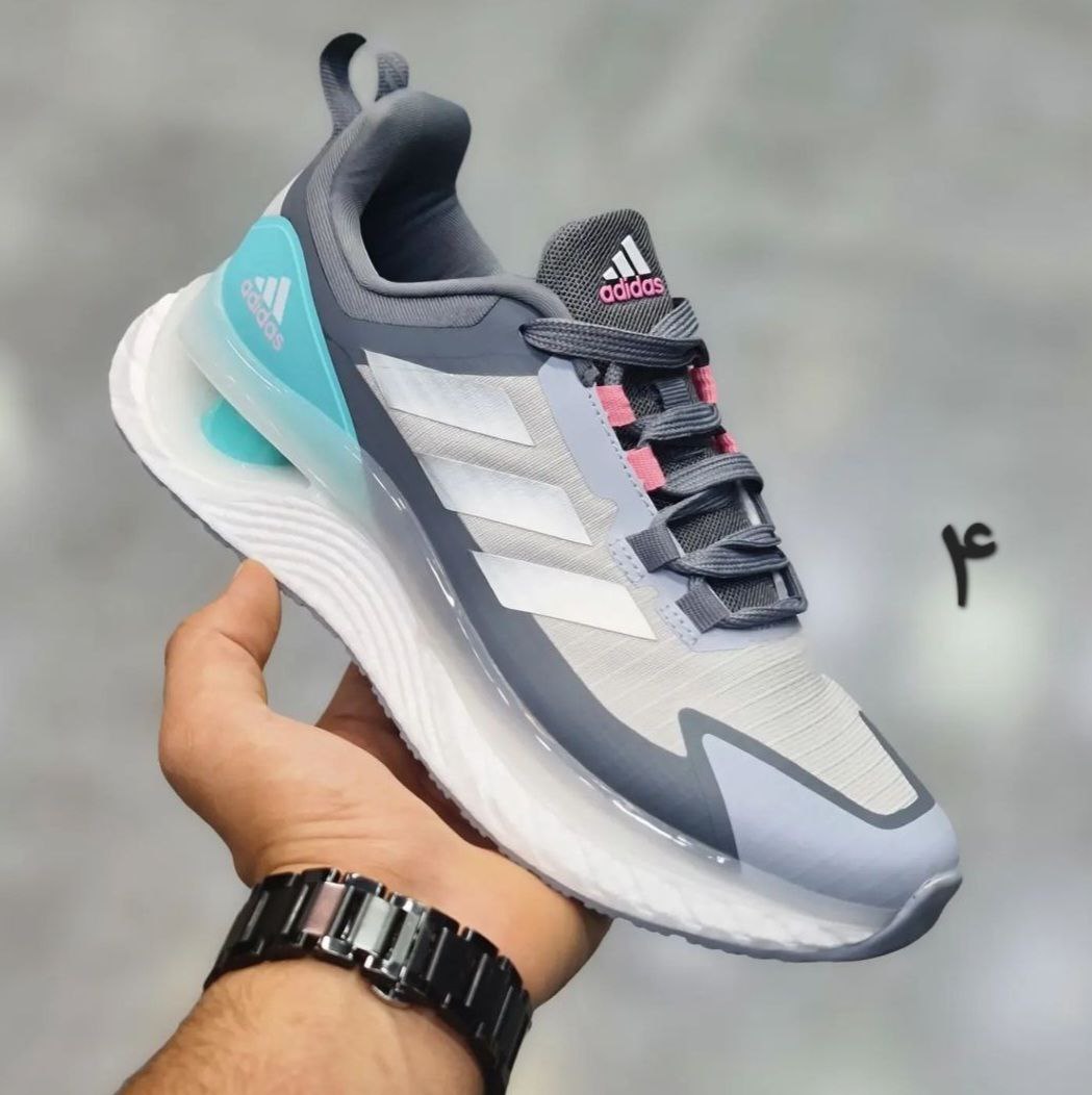 کتونی آدیداس بوست زنانه کتونی آدیداس بوست زنانه