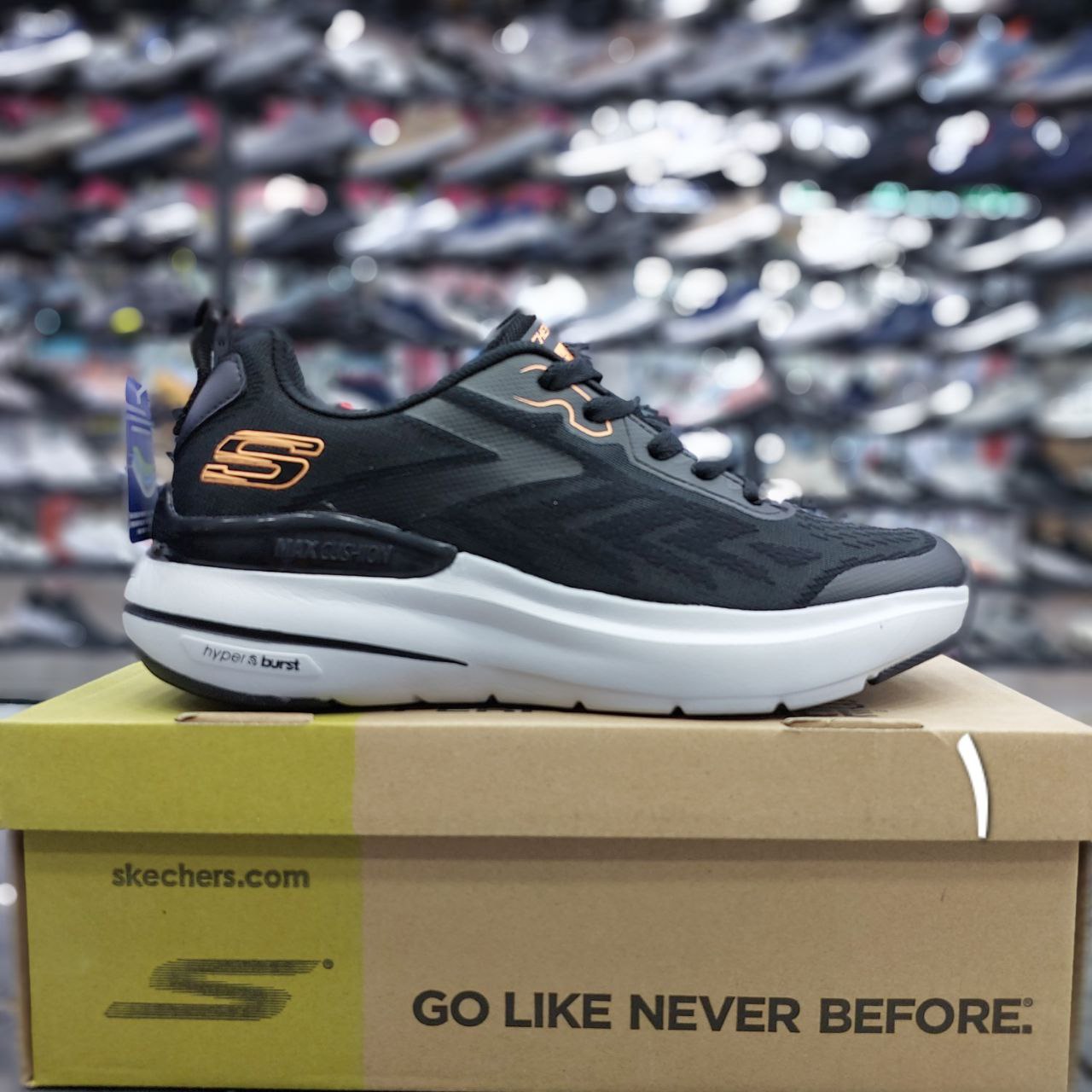 کفش اسپرت راحتی اسکیچرز مردانه کفش اسپرت راحتی اسکیچرز مردانه