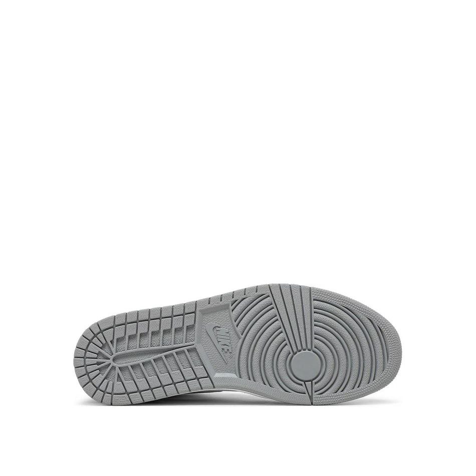 کفش اسپرت نایک ایر جردن وان رویال هایپر مردانه کفش اسپرت نایک ایر جردن وان رویال هایپر مردانه