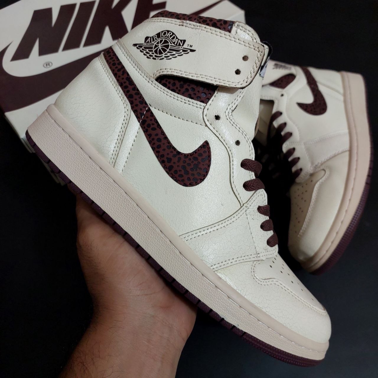 کتونی نایک جردن وان رترو کرم قهوه ای مردانه کتونی نایک جردن وان رترو کرم قهوه ای مردانه