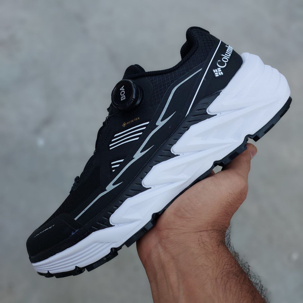 کفش اسپرت کلمبیا پیچی ضد آب مردانه کفش اسپرت کلمبیا پیچی ضد آب مردانه