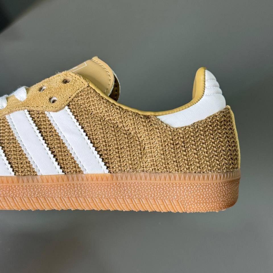 کتونی آدیداس سامبا زنانه کتونی آدیداس سامبا زنانه