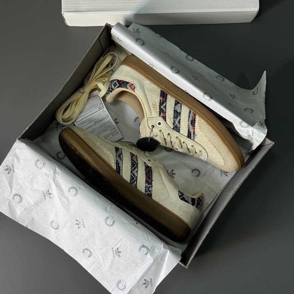 کتونی آدیداس زنانه سامبا کتونی آدیداس زنانه سامبا