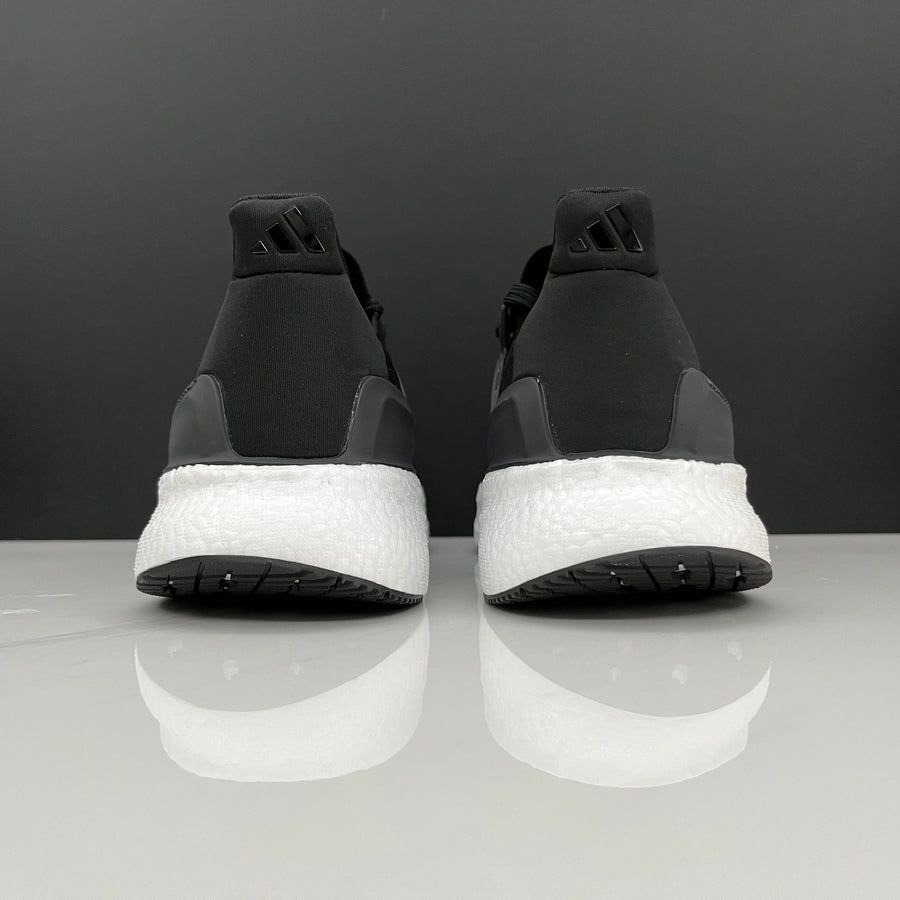 کفش اسپرت آدیداس اولترا بوست مردانه سایز بزرگ کفش اسپرت آدیداس اولترا بوست مردانه سایز بزرگ