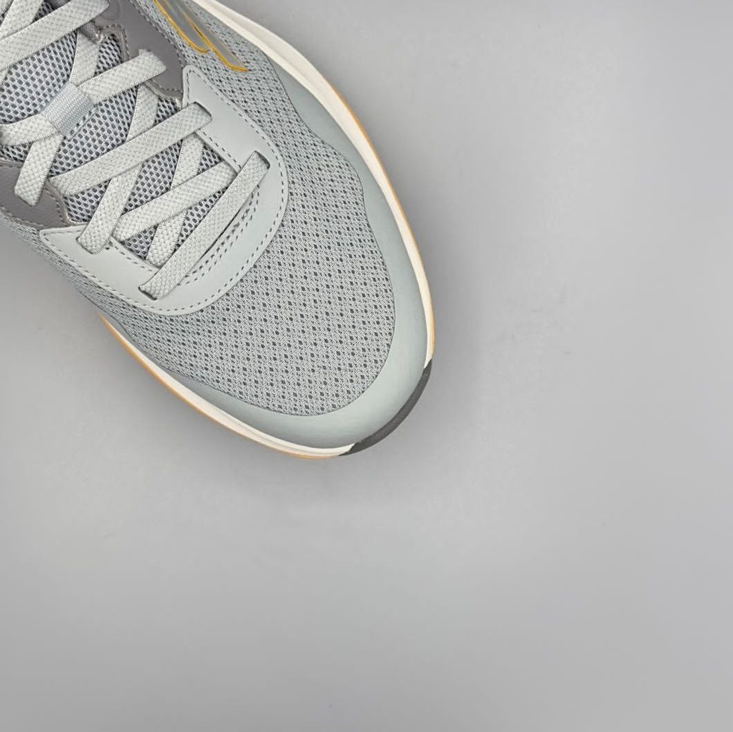 کفش اسپرت اسکیچرز مدل max cushion زنانه مستر کتونی دویدن و پیاده روی اسکیچرز زنانه