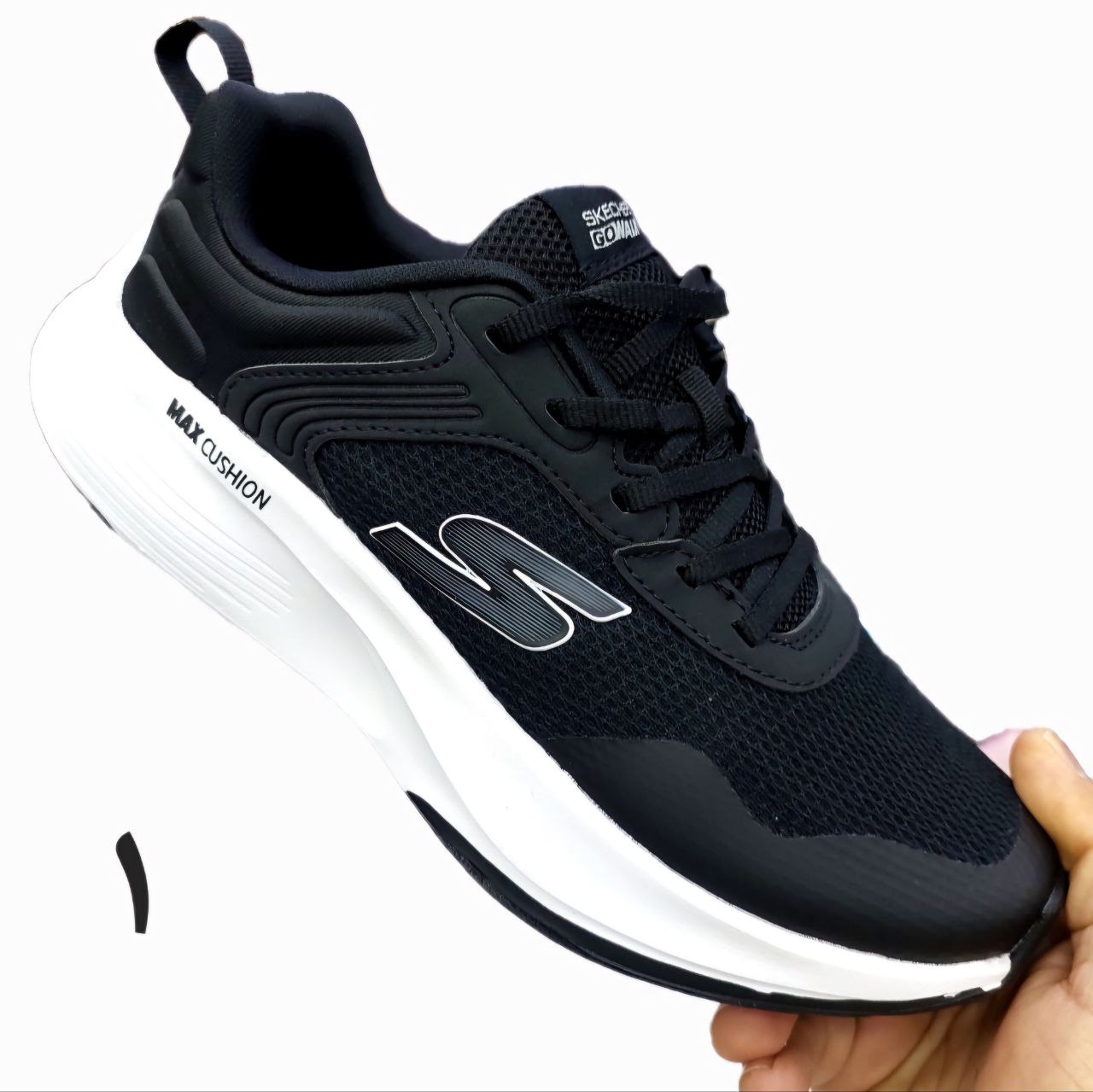 کفش اسپرت اسکیچرز مدل max cushion زنانه مستر کفش دویدن و پیاده روی اسکیچرز زنانه مستر