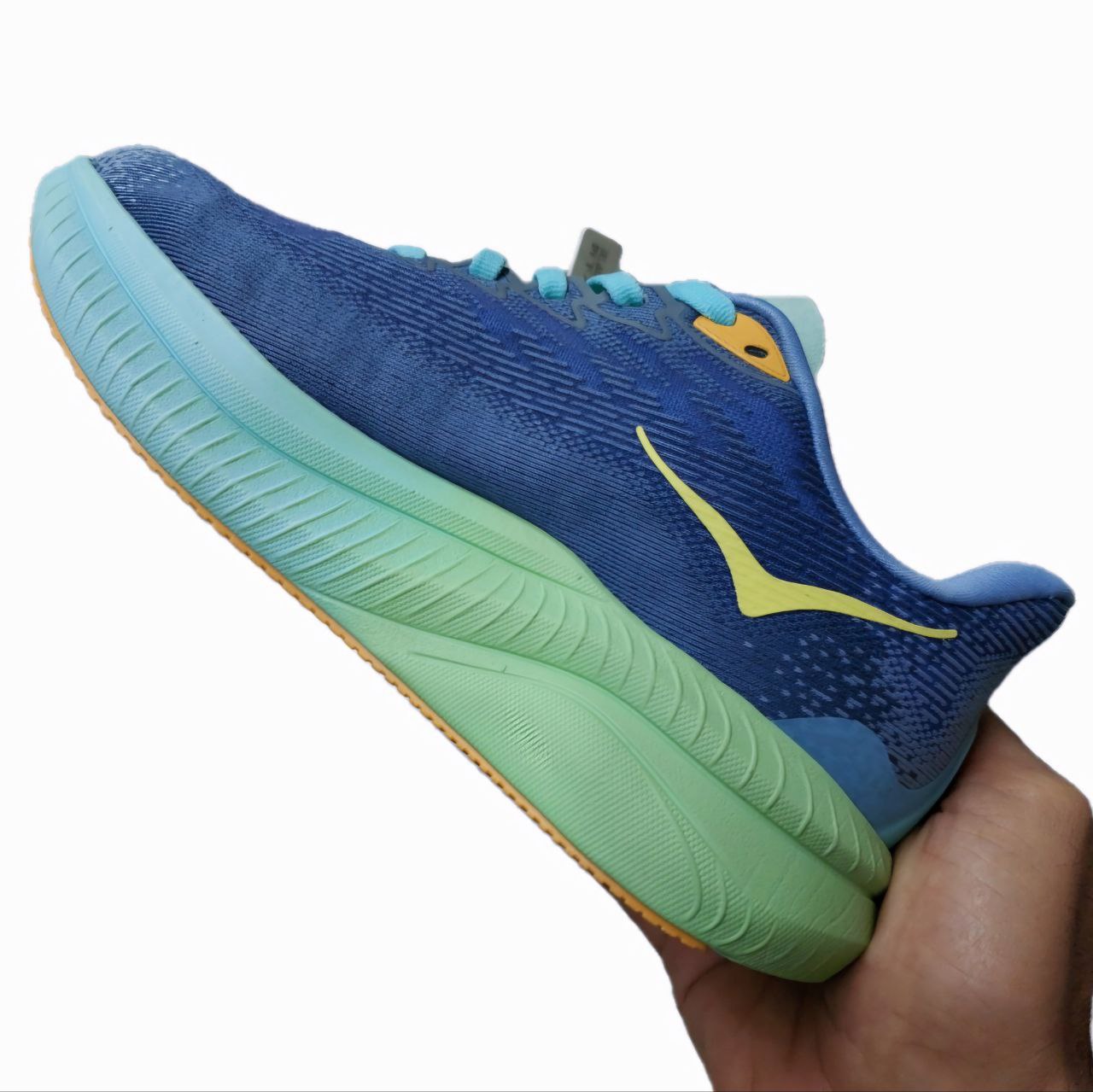 کتونی هوکا مچ 6 زنانه کتونی هوکا مچ 6 زنانه