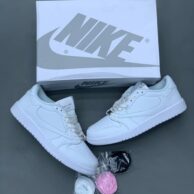 کتونی نایک ایر جردن وان تراویس اسکات سفید مردانه