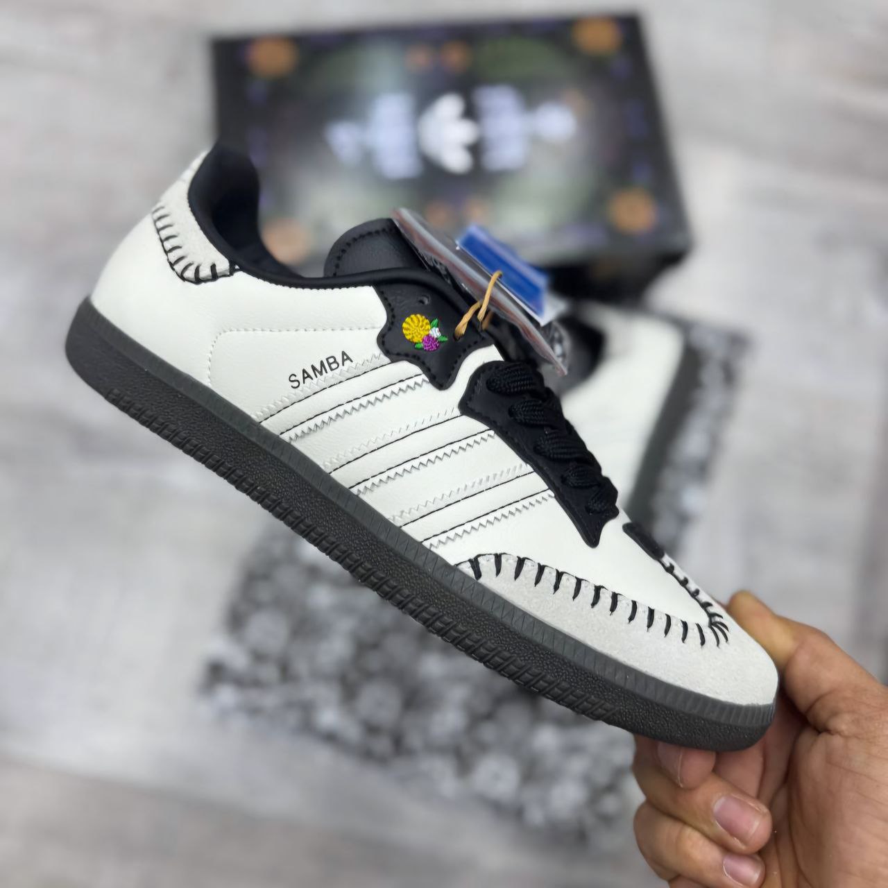 کتونی آدیداس سامبا سفید مشکی زنانه کتونی آدیداس سامبا سفید مشکی زنانه