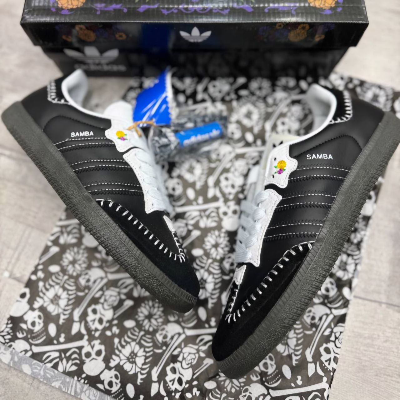 کتونی آدیداس سامبا مشکی سفید زنانه کتونی آدیداس سامبا مشکی سفید زنانه