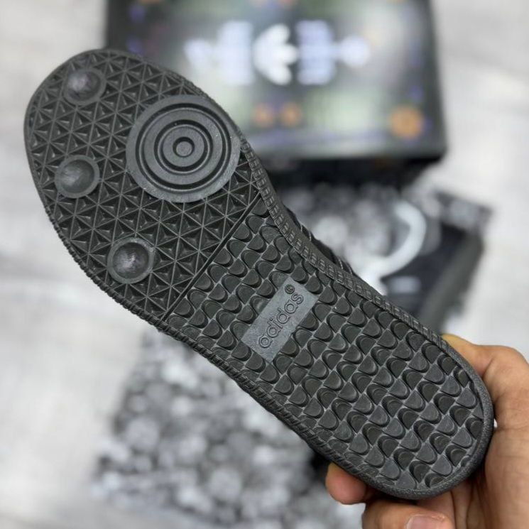 کتونی آدیداس سامبا مشکی سفید زنانه کتونی آدیداس سامبا مشکی سفید زنانه