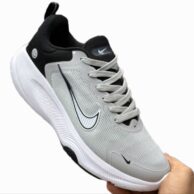 کفش اسپرت نایک ایر زوم لبخند مردانه