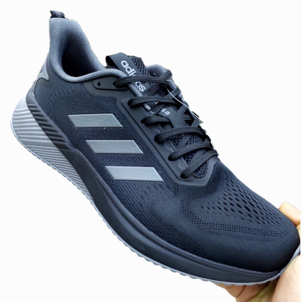 کفش اسپرت آدیداس سایز بزرگ مردانه کفش اسپرت آدیداس سایز بزرگ مردانه