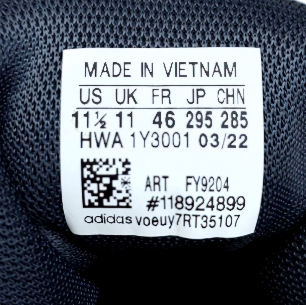 کفش اسپرت آدیداس سایز بزرگ مردانه کفش اسپرت آدیداس سایز بزرگ مردانه