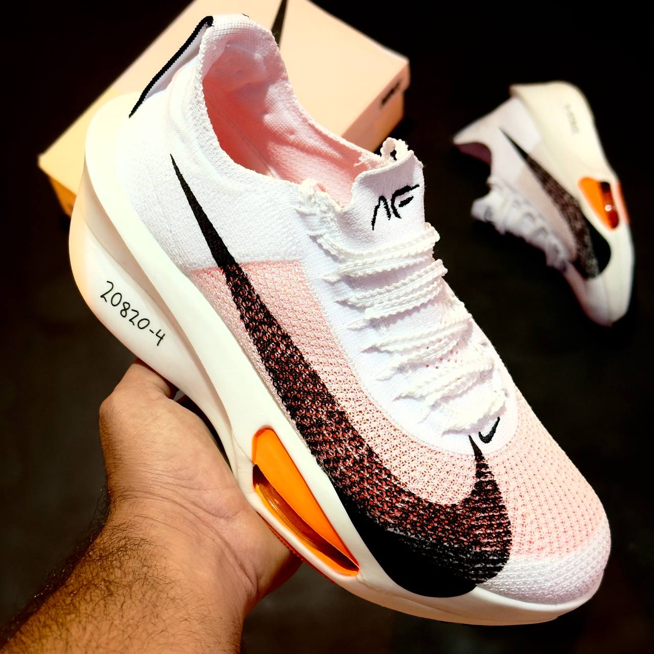 کتونی نایک ایر زوم آلفا فلای نکست 3 کتونی نایک ایر زوم آلفا فلای نکست 3