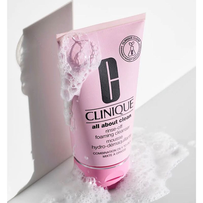 فوم شستشوی صورت کلینیک مخصوص پوست چرب و چرب مختلط فوم شستشوی صورت کلینیک مخصوص پوست چرب و چرب مختلط