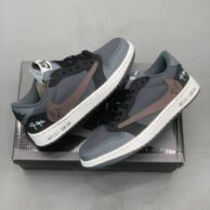 کتونی نایک جردن وان لو یوتوپیا تراویس اسکات زنانه