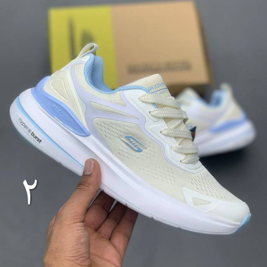 کتونی اسکیچرز زنانه کتونی اسکیچرز زنانه