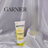 شوینده صورت ویتامین c گارنیر
