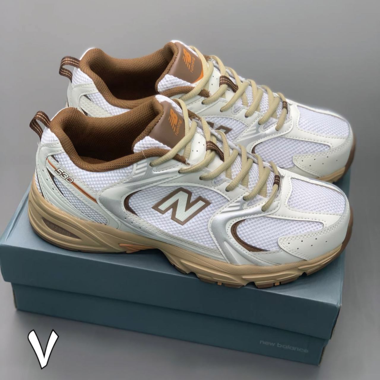 کتونی نیوبالانس 530 مردانه کتونی نیوبالانس 530 مردانه