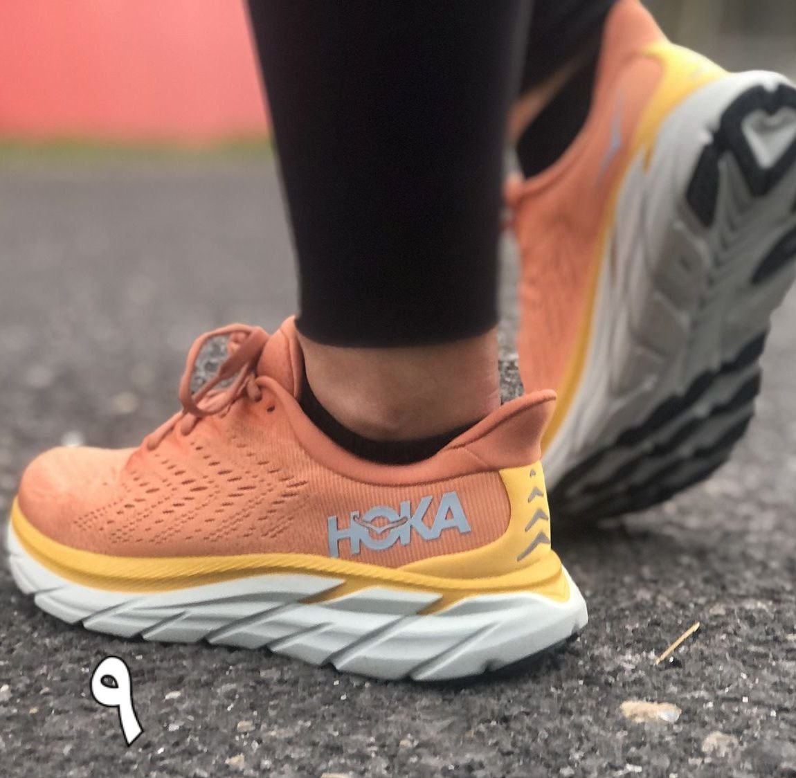 کتونی زنانه هوکا کلیفتون 8 کتونی زنانه هوکا کلیفتون 8